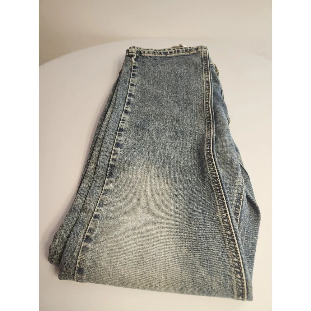 Levi 541 Size 30×30 Athletic Taper Stretch